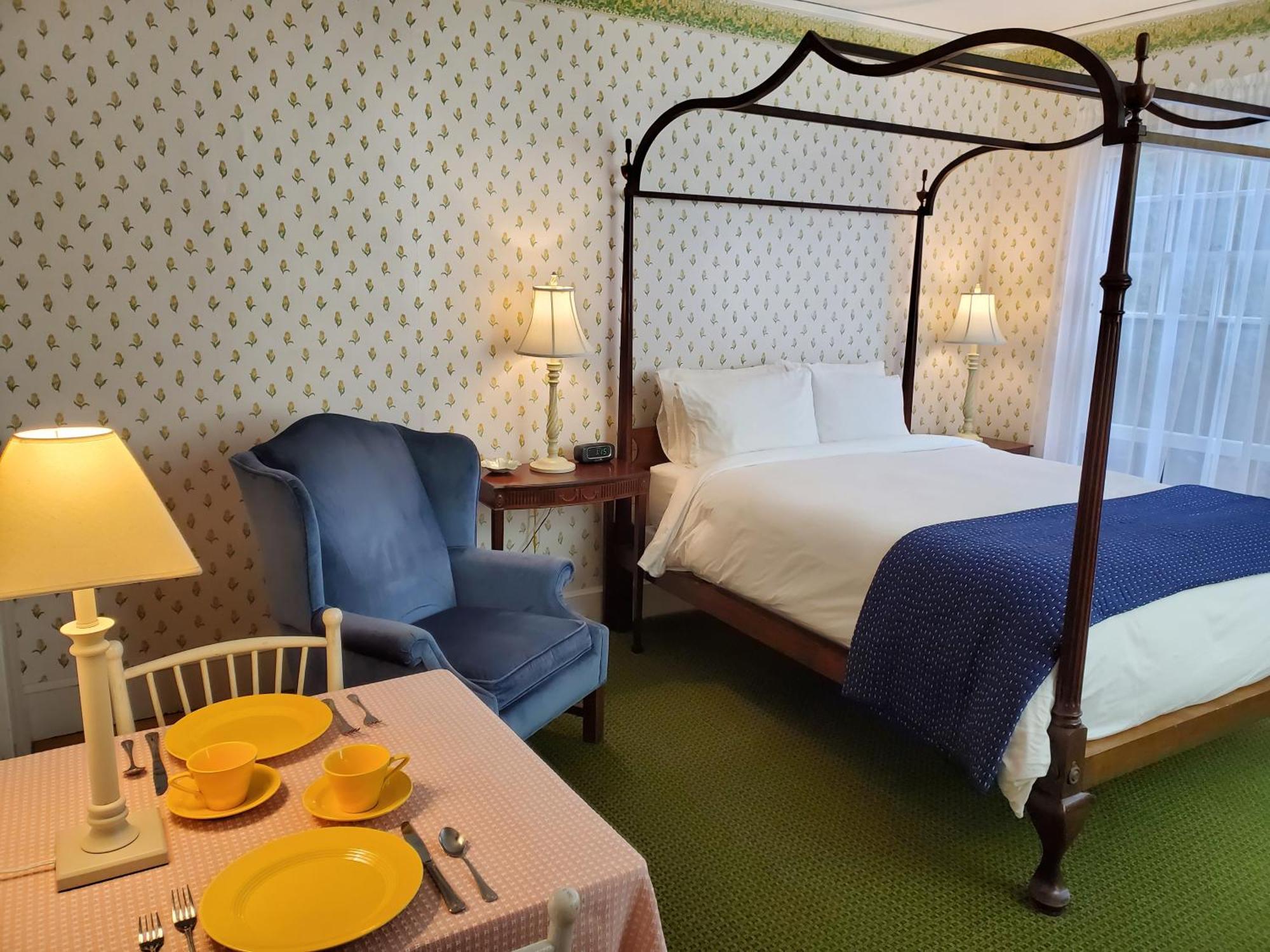 Harbourside Inn Northeast Harbor Bagian luar foto