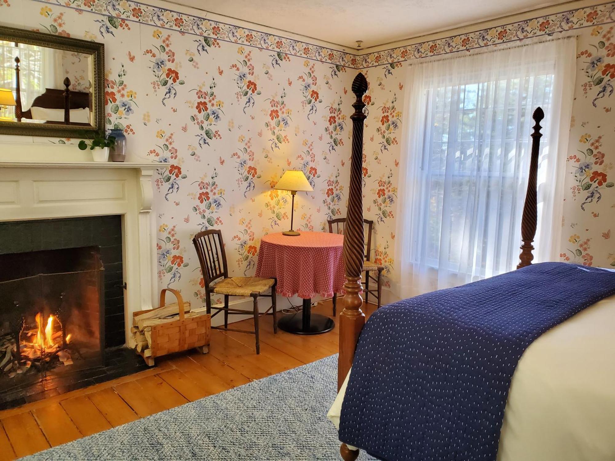 Harbourside Inn Northeast Harbor Bagian luar foto
