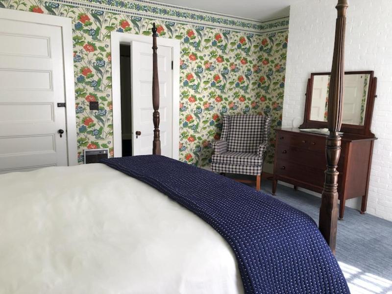 Harbourside Inn Northeast Harbor Bagian luar foto