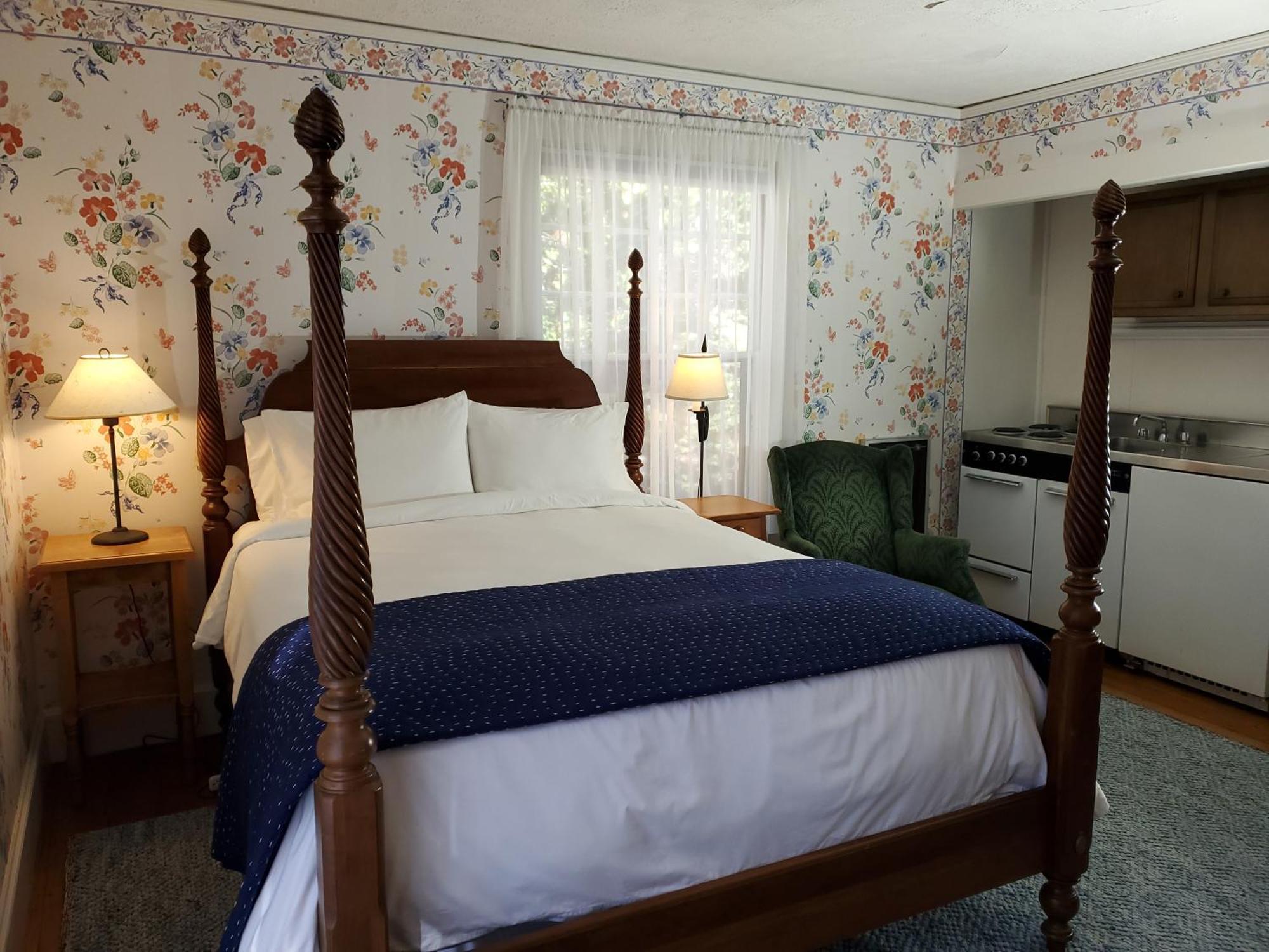 Harbourside Inn Northeast Harbor Bagian luar foto