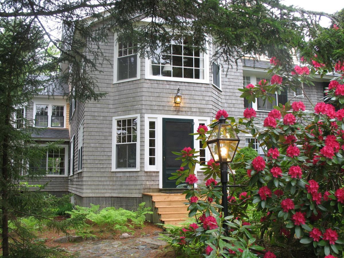 Harbourside Inn Northeast Harbor Bagian luar foto